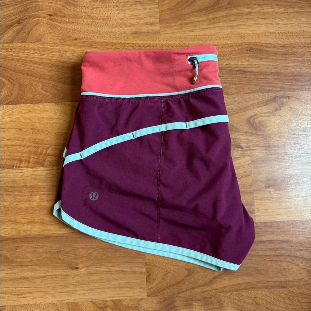 Lululemon Shorts size 6